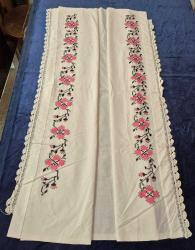 KANAVİÇE İŞLEMELİ YASTIK SARGISI 90 X 105 CM.