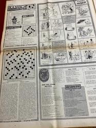 HAFTA SONU GAZETESİ DOĞUM GÜNÜ HEDİYESİ  ( Turkish Newspaper ) - 31 EKİM 1971 -TAM TAKIM 6 SAYFADIR -Cüneyt Arkın -Neşe Karaböcek -Sedef Ecer -Feri Cansel -Selda Eser -Barış Manço -Ekrem Bora -Ümit Yaşar Oğuzcan -Tanju Gürsu -Oya Peri -Nazan Berk -Berkant -Serpil Örümcer -Yıldıray Çınar -Ali Çetin -Gökben -Nazan Berk -Azmi Nihad -Michele Carey -Janet Munro -Jacqueline Bisset -Marie Laforet -Herbie Mann -Ajda Pekkan -Jackson 5 -Steve Stevens -Ruşen Demirci -Mihrican Bahar -Sevim Deran -Cengiz Coşkuner -Dursun Sakın -Muzaffer Şahin -İbrahim Özoral -Zeki Müren -Teoman -Ferdi Özbeğen -Tacettin Uygun -Nihal Erdoğan -Bedri Ayseli -Rüştü Demirci -Füsun Demirci -Fikret Aksu -Mehmet Uslu -Aziz Gökçek -Meriç Korkmaz -Ayşe Abla -Suat Uygun -Hülya Koçyiğit -Murat Soydan -Hüseyin Baradan -Altan Erbulak -Şenay -Ahmet Sezgin -Yılmaz Güney -Neşe Can -İlhan Bican -Neşe Karaböcek -Feridun Karakaya -Muammer Karaca -Emel Sayın - Cüneyt Arkın kriz geçiriyor -Neşe Karaböcek Rusya’ya gidiyor -Sedef Ecer okum