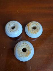 1900 lü yıllardan  porselen dolap düğmeleri