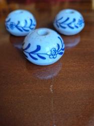 1900 lü yıllardan  porselen dolap düğmeleri