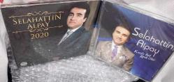 Selahattin Alpay 2020 — Kınıfır Bed Renk Olur 2 CD  SIFIR JELATİNLİ AMBALAJINDADIR yeni