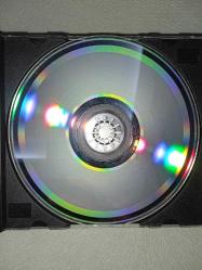 Cd Barış Manço Müsaadenizle Çocuklar albümü. Orijinal 1995 bordo bandrollü dönem baskı albüm. Disk 10 üzerinden 9.5 sorunsuz çalışıyor koleksiyonluk