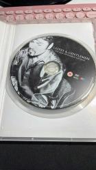 LADIES & GENTLEMEN - THE BEST OF GEORGE MICHAEL - COMPLETE DISCOGRAPHY DOLBY DIGITAL 5.1 SURROUND SOUND LIRICS IN ENGLISH FRENCH SPANISH & ITALIAN INTERACTIVE MENUS... - TÜRKÇE ALTYAZI VE DUBLAJ YOKTUR... DVD ÇOK TEMİZ...