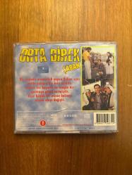 Orta Direk Şaban -  2 VCD  / Yönetmen: Kartal Tibet ,  Oyuncular Kemal Sunal, Bahar Öztan (Ortadirek Şaban)