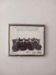 Apocalyptica - Plays Metallica By Four Cellos [ Bulgaristan Baskısı ]