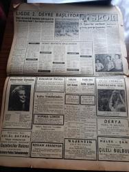 Ulus Gazetesi - Turkish Newspaper - 4 Ocak 1958 - İşçi Partisi gölge bakanı George Brown'un basın toplantısı Kıbrıs'ı taksim makul hal çaresi değildir - İşçi Partisi gölge bakanı George Brown Kasım Gülek'in evinden ayrılırken fotoğraf - Türkiye'de Kıbrıs çalışmaları - Fransızlar Tunus topraklarına girdi - Osman Bölükbaşı duruşmasına gelmedi - 29 yıl sonra Güney kutbuna ilk defa olarak gidildi - Ankara gazeteciler sendikasının balo hazırlığı fotoğraf - Shakespeare'in ünlü eseri ile canlanan veronalı aşık Juliet'in mezarı fotoğraf - Vatan Yolunda Milli mücadele hatıraları yazan Yakup Kadri Karaosmanoğlu Yazı Dizisi - Markizde Sevignenin kehaneti yazan Leyla Çambel - Kara tahtada ak yazı Hürriyet yazan Oktay Verel - Kıbrıs ve İşçi Partisi Yarın Ahmet Şükrü Esmer - Doğu çikolata fabrikası açıldı - siyasi koğuş yazan Örsan Öymen - Ankara İstanbul Radyosu Programı - futbol liginde 2. Devre başlıyor - Demirsporlar serbest güreş şampiyonası bugün saat 19.00'da başlayacak - Fenerbahçe basketbol