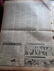 Ulus Gazetesi - Turkish Newspaper - 2 Ocak 1958 - Londra'da Kıbrıs'ın kaderi görüşülüyor - 1958'i görevleri başında karşılayanlar fotoğraf - Suudi Arabistan Bağdat Paktına katılmayacak - Güney kutbuna doğru ilerleyen Fuchs dan hiçbir haber alınamadı - 2 ay tutuklu kalan Cemil Sait Barlas evine döndü eşiyle fotoğraf - eski milli eğitim bakanlarından Mustafa Necati Dün anıldı fotoğraf - Arnavutluk bir İngiliz uçağını Tevkif etti - Beşiktaş Vefa ile dün yenişemedi - yeni İsrail kabinesi - Vatan Yolunda Milli mücadele hatıraları yazan Yakup Kadri Karaosmanoğlu - muhalefetteki hükümet yazan Bülent Ecevit - Yeni yıl ve Titanik vapuru yazan Yakup Kadri Karaosmanoğlu - yılbaşını görevleri başında geçirenler röportaj Örsan Öymen - geçen yılın olayları - 1957 yılında kaybettiğimiz değerler - Ankara'da 24 saat sinema tiyatro programı - anti demokrasi çizen Mim Uykusuz - çöl esrarı filmi Ankara sinemasında - Gelin Ayşem filmi başrolde Muhterem Nur Altan Erbulak Gönül Beyhan park ve sus sinemasında