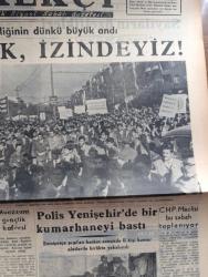 Halkçı Gazete - Turkish Newspaper - 12 Kasım 1954 - karakter meselesi yazan Hüseyin Cahit Yalçın Başmakale - Türk gençliğinin dünkü büyük andı Atatürk izindeyiz - Atatürk'e bağlılığını bir kere daha teyit eden Türk gençliği Ankara caddelerinde fotoğraf - ithamlara karşı CHP Fuat Köprülü'ye Dün cevap verdi - Kasım Gülek'in basın toplantısı - Atatürk'ün 16. Ölüm yıldönümü münasebetiyle Hüseyin Cahit Yalçın konuşmasını yaparken fotoğraf - Ankara sokaklarından Anıtkabir'e bir yürüyüş yapıldı - polis yenişehir'de bir kumarhaneyi bastı - İstanbul gazeteciler Kongresi - 26 banka toplantıya çağırıldı - çocuk kitapları sergisi - Nehrunun Çinden getirdiği mesaj yazan Ahmet Şükrü Esmer - Mısır'da tevkif edilen israilliler - Meşrutiyet devri ve sonrası yazan Hüseyin Cahit Yalçın Yazı Dizisi - Resimlerle hadiseler - Vergi mükellefleri köşesi yazan Ferit Melen - Gençliğin dün Ankara'daki mitinginden fotoğraflar - haftanın lig karşılaşmaları - Devlet Tiyatrosu Manon büyük tiyatro