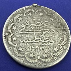 2. ABDÜLHAMİD · 5 KURUŞ · (1293/32) · KOSTANTİNİYE · 830 AYAR GÜMÜŞ. KULPTAN ÇIKMA.