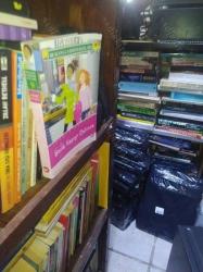 BEACON CADDESİ KIZLARI 