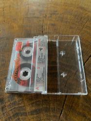 AYHAN AŞAN - SENDE Mİ - KASET