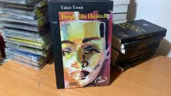 Peruk Gibi Hüzünlü