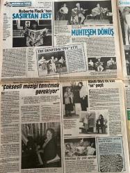ŞEY HAFTALIK MAGAZİN GAZETESİ DOĞUM GÜNÜ HEDİYESİ  ( Turkish Newspaper ) - 18 MART 1989 -TAM TAKIM 10 SAYFADIR -Nazan Şoray-Turan Çevik-Türkan Şoray-Ayşegül-Neşe Aksoy-Sevim Egesoy-Sibel Barış-Lokman-Müşerref Akay-Hümeyra-Sisi-Metin Sarp-İpek Pınar-Nur Sürer-Müjde Ar-Ferdi Özbegen-Tülay Karaca-Zinnur Karaca-Atilla Arcan-Zeki Müren-Müjdat Gezen-Gönül Yazar-Yalçın Gülhan-Çetin Alp-Atilla Yelken-Meral Somen-Atila Özdemiroğlu-Yıldırım Aktuna Nazan Şoray’a çamur-Turan Çevik yüzünden başı yine dertte-Namusuna sürülen kara lekeyi silmek için her şeye razı-Tek desteği ablası-SHP’de Sultan hayranlığı-Ayşegül’ün son kumarı-Neşe Aksoy’un gizlediği nikah-Sevim Egesoy kural tanımıyor-Bu kadına “dur” diyecek yok mu-Lokman’la evleniyorum-Müşerref’e sevgi çemberi-Çirkin dedikodu-Benim kocam olamadı ki-Bu dostluğun tadı başka-Ferdi’nin zor günleri-Travesti Tolga’ya rağbet çok-Teyzesinin yolundaki dansöz-Tükenmez sermayeler-Kızıyla yarışıyor-Cankurtaran’a onlar da saldırdı-Yıldırım Aktuna’yı da geçti-Ba