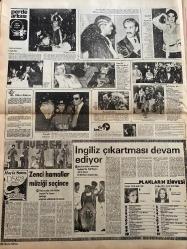 HAFTA SONU GAZETESİ DOĞUM GÜNÜ HEDİYESİ  ( Turkish Newspaper ) - 24 ARALIK 1976 -TAM TAKIM 12 SAYFADIR -Fatma Girik – Cango – Orhan Gencebay – İskender Doğan – Aynur – Tarık Aktuğ – Ahmet Özhan – Pakize Suda – Zihni Göktay – Zihal Uzman – Melek – Ahmet Ünan – Ünal Kutsal – Muazzez Abacı – Nil Burak – Alain Delon – Nathalie Delon – Tarık Akan – Döndü – Cüneyt Arkın – Filiz Akın – Dr. Hayri Bey – Naciye Hanım – Zeki Alasya – Metin Akpınar – Cassius – Nuri Kantar – Gülsen – Tarık Akan – Ünal Külekci – Em. Binbaşı Gülbin Günhan – Şakir Öner Günhan – Ahu Tuğba – Yalçın Gülhan – Ümit Ülküer – Erol Büyükburç -Kim Cango’nun yerinde olmak istemez – Fatma Girik’in köpeği iyi’dir – Dünyanın en şanslı köpeği – Ben her gece ölüyorum – Genç kızlar için büyük tehlike – Seyirciden korkuyorum – Kom’un içindeki adam – İkizler doğaya isyan etti – Kumanda Ahmet’e geçti – 1977 armağanı Lâle – Hayatının çalımını bana attı – Beklenmeyen karar evet – Renkli rüyalarınız – Rüyada sigara içerseniz – Köhnemiş çoc