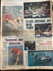 HAFTA SONU GAZETESİ DOĞUM GÜNÜ HEDİYESİ  ( Turkish Newspaper ) - 12 AĞUSTOS 1977 -TAM TAKIM 12 SAYFADIR -Türkan Şoray-Nazan Şoray-Rüçhan Adlı-Seyfet Adlı-Bahar Erdeniz-Sevda Karaca-Seher Şeniz-İskender Doğan-Ayşe Doğan-Bayram Doğan-Bülent Ersoy-Fahrettin Aslan-Elif Pektaş-Ekber Berk-Naşi Nadi-Meral Kuyucu-Naciye Nadi-Meral Kuyucu-Sümer Günay-Hale Soygazi-Ahmet Özhan-Nükhet Duru-Seher Dilgimen-Prens Charles-Prenses Diana-Gönül Yazar-Cüneyt Göksu-Zeki Müren-Taner Şener-Roger Vadim-Brigitte Bardot-Annette Stroyberg-Catherine Deneuve-Jane Fonda-Catherine Schneider-Asu Maralman-Seyyal Taner-Turan Güneş-Naim Alkan-Burhan B.-Bülent Kınay-“Bu iş bitecek”-Kaynanagelin yanyana-Kördüğümün çözümü Rüçhan Adlı’ya kaldı-Bahar Erdeniz’in Kumburgaz’daki esrarengiz dayısı-Milyoner sevgiliden kala kala bu kaldı!-İşte Seher Şeniz’i intihara sürükleyen adam!-Gelin hanımın kokusu çıktı!-11 Ağustos 1977 bugün artık özgürüm-O gün hepsinde bir eksik vardı-“Yüzemiyorum çünkü huylanıyorum”-Tadıya bağlanan baskın