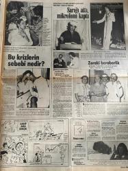HAFTA SONU GAZETESİ DOĞUM GÜNÜ HEDİYESİ  ( Turkish Newspaper ) - 12 AĞUSTOS 1977 -TAM TAKIM 12 SAYFADIR -Türkan Şoray-Nazan Şoray-Rüçhan Adlı-Seyfet Adlı-Bahar Erdeniz-Sevda Karaca-Seher Şeniz-İskender Doğan-Ayşe Doğan-Bayram Doğan-Bülent Ersoy-Fahrettin Aslan-Elif Pektaş-Ekber Berk-Naşi Nadi-Meral Kuyucu-Naciye Nadi-Meral Kuyucu-Sümer Günay-Hale Soygazi-Ahmet Özhan-Nükhet Duru-Seher Dilgimen-Prens Charles-Prenses Diana-Gönül Yazar-Cüneyt Göksu-Zeki Müren-Taner Şener-Roger Vadim-Brigitte Bardot-Annette Stroyberg-Catherine Deneuve-Jane Fonda-Catherine Schneider-Asu Maralman-Seyyal Taner-Turan Güneş-Naim Alkan-Burhan B.-Bülent Kınay-“Bu iş bitecek”-Kaynanagelin yanyana-Kördüğümün çözümü Rüçhan Adlı’ya kaldı-Bahar Erdeniz’in Kumburgaz’daki esrarengiz dayısı-Milyoner sevgiliden kala kala bu kaldı!-İşte Seher Şeniz’i intihara sürükleyen adam!-Gelin hanımın kokusu çıktı!-11 Ağustos 1977 bugün artık özgürüm-O gün hepsinde bir eksik vardı-“Yüzemiyorum çünkü huylanıyorum”-Tadıya bağlanan baskın