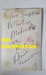 TÜRKİYE'NİN İLK TRANS DANSÖZÜ ALEV TAMARA'NIN (VELİ YAVUZ) KENDİ EL YAZISIYLA YAZILI NOTUNUN OLDUĞU ORİJİNAL FOTOĞRAFI - 14 x 9 cm EBADINDA - ALEV TAMARA, SEVGİLİSİ ve NİŞANLISI METİN ALP'LE BİR MEKANDA BİRBİRLERİNE SARILIP POZ VERİRKEN ÇEKİLMİŞ BİR KARE ''YENİ SEVGİLİM NİŞANLIM METİN ALP ve BEN ALEV TAMARA'' NOTU İLE...