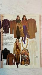 LOVE MY BODY DERGİSİ - SONBAHAR-KIŞ 2019-2020 SAYI: 15 ZEHRA IŞIK - ALICAN IŞIK - DEBORA ZAKUTO - MELTEM AYDIN - BAĞLAN KESKİN - BURAK BAŞARAN - CANSU YILDIZ - CEYLAN ATİNÇ - DENİZ ÖZGÜN - DUYGU KÜÇÜKKARAAĞAÇ - EBRU GÜRBÜZ - FIRAT MERİÇ - GİZEM MUHAN - GÖKÇE ÇETİN - MERT GÜLER - ÖMER MUMAY - ÖZKAN ÖNAL - SERHAN AYHAN - SEVGİ ÖZBAKIR - TUĞÇE KOCAMANOĞLU - TOLGA ÜNSAL - YAHYA DİLSİZ - CATHERINE DENEUVE - CHARLOTTE RAMPLING - JACKIE KENNEDY - LAUREN HUTTON - TWIGGY - YASEMİN ÖĞÜN  SEZONUN 4 İKON PARÇASI - YILDIZLARDAN İLHAM ALIN - SONBAHAR KIŞ TREND REHBERİ - 70’LER ŞOVUNA HAZIR MISIN - BURJUVA GÜZELLERİ - TREND RAPORU - BURJUVA GÜZELLERİ MODERN DOKUNUŞ - 70’LERE ÖVGÜ - COUTURE DETAY - EFSANE DÖNDÜ - 70’LERİN DİSKOSUNDAN GÜNÜMÜZE - MODA TUTKUSU İŞBİRLİĞİ REFRESH KOLEKSİYONU - LOVE MY BODY KOLEKSİYONU - 70’LERİN UNUTULMAZ KADINLARI - TOPRAK TONLARINDAN LİLA VE BORDOYA RENK SKALASI - DISKO GECELERİ VE ABİYE PARÇALAR - YASEMİN ÖĞÜN TASARIMLARI - MODERN LADYLIKE  - TAM TAKIM EKSİKSİZ 96 SAYFA