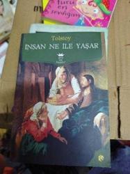 İNSAN NE İLE YAŞAR