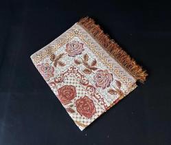 Eski Seccade - Nadir Tasarım - Çiçek desenli - Yoga Mat - Duvar Halısı