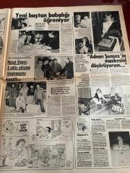 HAFTA SONU GAZETESİ DOĞUM GÜNÜ HEDİYESİ  ( Turkish Newspaper ) - 17 MART 1978 -TAM TAKIM 12 SAYFADIR -Esengül-Hülya Koçyiğit–Selim Soydan–Türkan Şoray–Ünal Kutval–Ayşecik–Serkan Acar–Zeynep Değirmencioğlu–Müşerref Tezcan–Oya Peri–Ajda Pekkan–Servet Ferdi–Muazzez Abacı–Süheyl Uygur–Şöhret Uğur–Eda Altın–Kubilay Çelik–Nejat Uygur–Esengün–Adnan Şenses–Hamiyet Yüceses–Bülent Ersoy–Fikret Hakan–Tijen Par–Anne Karaca–David Jeannot–Tomris Oğuzalp–Sevda Karaca–Kamil Masaracı-Prenses Banu–Neco–Müzeyyen Senar–Frezeye–Ümit Utku–İdi Amin–Nazan Şoray–Şevket Adlı–Rüçhan Adlı–Bahan Aliev Çayusu -Hülya Koçyiğit’e bomba–Telefondaki meçhul sesin ihbarı–Azrail’in soluğunu ensesinde hissetti–Panik son anda önlendi–Türkan Şoray kendi çizgileriyle Moskova’da–Umudunuz Erkan–Müşerref Tezcan’ın son marifeti–200.000 liraya biraz güzellik–Ben Ajda Pekkan–Şarkıcı kardeşler kampta–Astımı yenen göbek–3 niyet 1 kurban–Kurutma ve ütü derdi perdede olur bu Dekora–Yeni baştan babalığı öğreniyor–Nejat Uygur 3 oğlu uğrun