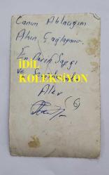 TÜRKİYE'NİN İLK TRANS DANSÖZÜ ALEV TAMARA'NIN (VELİ YAVUZ) ISLAK İMZALI ORİJİNAL FOTOĞRAFI - 13 x 8 cm EBADINDA - ALEV TAMARA'NIN İLK GENÇLİK YILLARINDAN BİR FOTOĞRAF... ''CANIM ABLACIĞIM AKIN ÇAĞLAYAN'A EN DERİN SAYGI ve SEVGİLERİMLE. ALEV'' NOTU İLE...