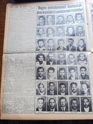 Vatan Gazetesi - Turkish Newspaper - 15 Ekim 1953 - İstanbul ve Roma yazan Ahmet Emin Yalman - komünist tanıkları Adalet huzurunda - Mihri belli Ruhi Su Sevim Tarı Enver Gökçe Şefik Hüsnü Abdulkadir Demirkan ( Vedat Türkali) fotoğraf - 167 sanık'tan 143 mefkuf 24'ü gayri mevkuf olarak muhakeme edilecek  - kurulan Komünist Partisinin kominforma ile irtibatı olduğu tespit edildi - Malatya suikasti davasını dün de devam edildi - Necip Fazıl kısakürek'in mahkemedeki pozlarından biri fotoğraf - Ankara'dan getirilen komünist sanıklarından biri vapurdan çıkarılıyor fotoğraf - Tito ihtar etti - Fenerbahçe Quenn Park Rangers ile 2 2 berabere kaldı - emniyette işkence iddiası adli tıpta incelenecek - Atatürk'ün yeni varisi İsa Manas hastaymış - Amerika'daki Kore gazilerimizi ziyaret - bugün muhakemeleri başlayacak olan komünist sanıkların fotoğrafları - İstanbul kapılarında fethin büyük tarihi romanı yazan Feridun Fazıl Tülbentçi Yazı Dizisi - Güzel Sanatlar akademisinde dersler bugün başlıyor