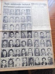Vatan Gazetesi - Turkish Newspaper - 15 Ekim 1953 - İstanbul ve Roma yazan Ahmet Emin Yalman - komünist tanıkları Adalet huzurunda - Mihri belli Ruhi Su Sevim Tarı Enver Gökçe Şefik Hüsnü Abdulkadir Demirkan ( Vedat Türkali) fotoğraf - 167 sanık'tan 143 mefkuf 24'ü gayri mevkuf olarak muhakeme edilecek  - kurulan Komünist Partisinin kominforma ile irtibatı olduğu tespit edildi - Malatya suikasti davasını dün de devam edildi - Necip Fazıl kısakürek'in mahkemedeki pozlarından biri fotoğraf - Ankara'dan getirilen komünist sanıklarından biri vapurdan çıkarılıyor fotoğraf - Tito ihtar etti - Fenerbahçe Quenn Park Rangers ile 2 2 berabere kaldı - emniyette işkence iddiası adli tıpta incelenecek - Atatürk'ün yeni varisi İsa Manas hastaymış - Amerika'daki Kore gazilerimizi ziyaret - bugün muhakemeleri başlayacak olan komünist sanıkların fotoğrafları - İstanbul kapılarında fethin büyük tarihi romanı yazan Feridun Fazıl Tülbentçi Yazı Dizisi - Güzel Sanatlar akademisinde dersler bugün başlıyor