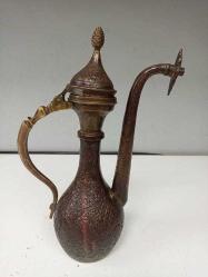 Eskilerden Kalem İşçilikli Yazılı İbrik