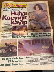 HAFTA SONU GAZETESİ DOĞUM GÜNÜ HEDİYESİ  ( Turkish Newspaper ) - 16 HAZİRAN 1978 -TAM TAKIM 12 SAYFADIR -Nur Ay-Emel Aydan-Yılmaz Güney-Hülya Tuğlu-Nil Burak-Serpil Barlas-Doğan Canku-Şevket Adlı-Nükhet Duru-Hülya Koçyiğit-Filiz Akın-Mine Mutlu-Seçil Heper-Kenan Erkal-Ardan Şensal-Mehmet Can-Yılmaz Güney-Küçük Şaban-Hülya Tülin-Yaşar Özel-Nazan Şoray-Şevket Altuğ-Nükhet Duru-Tayyar Yıldız-Nazan Berk-Hüseyin bin Talal-Zeynep Kraliçe Ana-Hülya Pakkan-İlhan Daner-Aysel Erim-Diana Dors-Jose Feliciano-Maria Antoinette-Tilda Ajans-Erol Evgin-Ajda Pekkan-Hülya Koçyiğit kayıp-Hülya Avrupa’da gizli bir tedavide-Bu süre içinde tam 5 kilo verdi ama şimdi huzurlu-Filiz Akın Kıbrıs’tan gözleri yaşlı döndü-Barış harekâtı günlerini tekrar yaşadı-Sefalı yılların cefasını çekiyor-Karamürsel’de karar günleri-Oğlum bana inat kadın oldu-Cezaevi cennet mahkûmluk piyango-Benim daha ne marifetlerim var-Bir garip arkadaş-Kıvırcık kardeşler-Şükürler olsun yakayı kurtarıyorum-Krallar da kara sever-Damdaki fotoğ