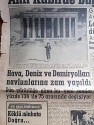Vatan Gazetesi - Turkish Newspaper - 12 Haziran 1958 - köklü ıslahata doğru yazan Ahmet Emin Yalman Başmakale - Anıtkabir'de bugün miting var fotoğraf - gençlik Kıbrıs'ın Türk olduğunu atasının huzurunda haykıracak - lefkoşeli Türk analar da Dün mücadeleye katıldılar - Kıbrıs'ta 300'den fazla Türk genci tevkif edildi - Papa Eftim Makarios bir lanettir dedi - hava deniz ve demiryolları navlunlarına zam yapıldı - Gazı bakkallar dağıtacak - Yandan akıyor yandan yazan Adnan Veli Yazı Dizisi - İzmir fuarına bu yıl 19 devlet iştirak edecek - De Gaulle asilere dün ilk ultimatomu verdi - hani altın düşecekti yazan Oktay Akbal - İstanbul'da sinema programı - Beşiktaş İstanbulspor'a kudretini gösterdi 4 2 fotoğraflar - Galatasaraylı Suat Mamat'a masaj yapılırken fotoğraf - 1958 dünya futbol kupası - İngiltere 0 Brezilya 0 - Yugoslavya 3 Fransa 2 - Türkgücü Kupası boks maçları - Lübnan topçusunun ateşi Trablusşam kalesini yıktı - Malenkof'un öldürüldüğü söyleniyor - Baki Süha Ediboğlu