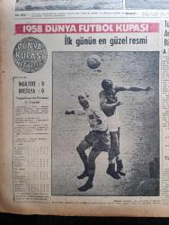 Vatan Gazetesi - Turkish Newspaper - 12 Haziran 1958 - köklü ıslahata doğru yazan Ahmet Emin Yalman Başmakale - Anıtkabir'de bugün miting var fotoğraf - gençlik Kıbrıs'ın Türk olduğunu atasının huzurunda haykıracak - lefkoşeli Türk analar da Dün mücadeleye katıldılar - Kıbrıs'ta 300'den fazla Türk genci tevkif edildi - Papa Eftim Makarios bir lanettir dedi - hava deniz ve demiryolları navlunlarına zam yapıldı - Gazı bakkallar dağıtacak - Yandan akıyor yandan yazan Adnan Veli Yazı Dizisi - İzmir fuarına bu yıl 19 devlet iştirak edecek - De Gaulle asilere dün ilk ultimatomu verdi - hani altın düşecekti yazan Oktay Akbal - İstanbul'da sinema programı - Beşiktaş İstanbulspor'a kudretini gösterdi 4 2 fotoğraflar - Galatasaraylı Suat Mamat'a masaj yapılırken fotoğraf - 1958 dünya futbol kupası - İngiltere 0 Brezilya 0 - Yugoslavya 3 Fransa 2 - Türkgücü Kupası boks maçları - Lübnan topçusunun ateşi Trablusşam kalesini yıktı - Malenkof'un öldürüldüğü söyleniyor - Baki Süha Ediboğlu
