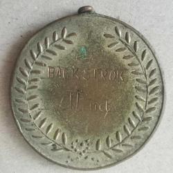 YÜZME TEMALI KOLYE UCU