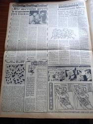 Vatan Gazetesi - Turkish Newspaper - 27 Mayıs 1962 - 27 Mayıs yazan Şevket Süreyya Aydemir Başmakale - İsmet İnönü 27 mayıs'ı yeniden yaşıyoruz - 27 Mayıs Türk Ulusu o gün ordusu ile el ele zulüm baskı ve sömürgenliğin sona erişini kutladı fotoğraf - Cemal Gürsel İsmet İnönü ile aramızda ihtilaf yoktur dedi - Ragıp Gümüşpala'nın istifası için Ege harekete geçti  - 14'lerden 6'sına yurda gelmek için izin verildi - İstanbul tekstil ve Örme sanayi işçileri sendikası başkanı Bahir Ersoy fotoğraf - atom enerji komisyonu Başkanı Dr Nuri Refet Korur gazetecilerle konuşuyor fotoğraf - atom reaktörü açılıyor - felsefesiz ihtilal yazan İhsan Ada - demek bugün 27 Mayıs yazan Oktay Akbal - İtalyan Rotary kulübünden 300 üye geliyor - Çolpan İlhan Ve Ayhan Işık avare Mustafa filminde fotoğraf - 1961 62 mevsiminde Türk sineması - Meşrutiyet kıraathanesi Yazan Rıfat Ilgaz - Üç perdelik cinayet yazan agatha christie çeviren Ülkü Tamer - Beşiktaş Altay'a 1-0 Galip - 1962 dünya şampiyonasında