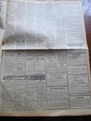 Vatan Gazetesi - Turkish Newspaper - 2 Haziran 1962 - bir saldırı karşısında benim hikayem yazan Şevket Süreyya Aydemir Başmakale - Cemal Gürsel Parti liderleri ile anlaştı - İsmet İnönü tekrar Başbakan oluyor - üçlü koalisyon muhtemel - 25 milletvekili daha Cumhuriyetçi Köylü Millet Partisinden istifa etti - Eskişehir'de facia bir jet seyircilerin önünde infilak etti 4 ölü 41 yaralı var - Dil Bayramı Karaman'da kutlanıyor - Eichman asıldı - Genelkurmay Başkanı Orgeneral Cevdet Sunay'a göre demokratik rejim bizde de yaşayacak - Ortak Pazar ve Türk İş yazan Fethi Naci - Yahudi Kasabı Eichman ölümü gayet soğukkanlılıkla karşıladı fotoğraf - dışarıdaki işçilerimiz yazan Oktay Akbal - Makarios Kennedy ile görüşecek - Üç perdelik cinayet yazan agatha christie çeviren Ülkü Tamer Yazı Dizisi - İstanbul Ankara Radyosu Programı - İtalyan futbolcularına şarap yasak edildi - Şili Dünya kupası'ndan yeni haberler - Brezilya forveti Garrincha Didi Pele Vava Zagalo foto - Hakkı Yeten rakipsiz kaldı