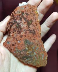 Parlak Kırmızı Çubuk Akik Dilimi - Enerji, Tutku ve Koruma İçin, Sergileme Parçası - Ağırlık: 366g - Benzersiz Koleksiyonluk Hediyelik Nadir Parça