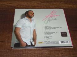ALİŞAN - SEVGİLERİMLE   DÖNEM BASKISI SIFIR AYARINDA ÇOK TEMİZ MÜZİK CD SİDİR.