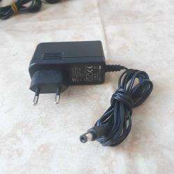 GSP 12V 1A Modem ve Arduino Uyumlu Plastik Kasa Priz Tipi Adaptörü