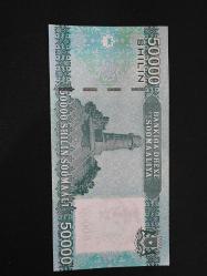 1 ADET SOMALİ 2010 YILI 50.000 ŞİLİN ÇİL