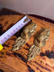 Bir çift Avrupa Pirinç Askı