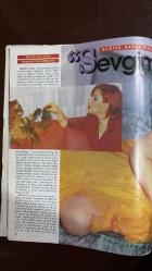 HÜRRİYET MAGAZİN DERGİSİ - SAYI : 3 - 21/27 NİSAN 1991 - VANESSA PARADIS - CLAUDIA SCHIFFER - ASLIHAN TÜKEL - VLADIMIR NABOKOV - JAMES MASON - SUE LYON - LEYLA İSMİER - SİNAN ÖZBALKAN - NİLÜFER - RUTKAY AZİZ - SERAP AKSOY - TUNÇ BAŞARAN - NAZIM HİKMET - JULES BOURDONNIER - ARTHUR DESLORS - JEAN-FERDINAND CHEUBLANC - GENERAL VERTEGOUTTE  LOLITALAR TÜRKİYE’YE - NİLÜFER BAHAR RENKLERİYLE - RUTKAY’IN GÖRDÜĞÜ SERAP - MUSTAFA KEMAL’İ OYNAMAK - BANKACI SKANDALI - ECHO PARFÜM - DÜŞMAN UZAY ARACI DÜŞÜRÜLDÜ - UZAY PİRAMİDİ GÖRÜŞMELERİ - TAŞDELEN - RÜKSAN ÜRGÜPLÜ - SUAT HAYRİ ÜRGÜPLÜ - VURAL GÖKÇAYLI - KEZBAN BİRANİŞ  NEREDESİN KİMİNLE - MODA RÜZGÂRLARI - CEMİYET DAVETLERİ - PLAZA İNŞAATI  - 32 SAYFA