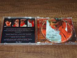 NİRAN ÜNSAL - GÖÇEBE   ...  DÖNEM BASKISI SIFIR AYARINDA ÇOK TEMİZ MÜZİK CD SİDİR.