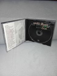 CD Attila İlhan ne kadınlar sevdim. Orijinal 2001 Folk Center. Disk 10 üzerinden 9,9 tertemiz sorunsuz çalışıyor koleksiyonluk