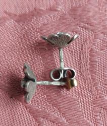 Rus gümüş çiçek küpe.