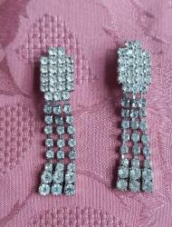 1960’lar Orijinal Vintage Klipsli Rhinestone Küpe – Koleksiyonluk Mid-Century Tasarım.