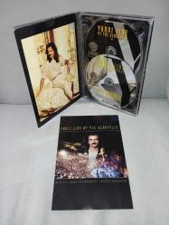 Cd+ Dvd Yanni  LIVE At The Acropolis  YANNI - LİVE At The Acropolis. Orijinal. Amerikan baskı NTSC. Digipack 10 üzerinden 9. Diskler 10/9.5 iyi durumda sorunsuz çalışıyor. koleksiyonluk