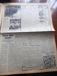 Vatan Gazetesi - Turkish Newspaper - 22 Ağustos 1954 - gayri mesul bir hareket yazan Ahmet Emin Yalman Başmakale - Demokrat Parti Kongresi 20 ekimde toplanıyor - Ticaret bakanı Sıtkı Yırcalı İzmir fuarının açılışında konuşuyor fotoğraf - Türkiye Kıbrıs meselesini yakından takip ediyor - Türk ve buzdolabı satan tacirlerin etikete itirazı - Başvekil Adnan Menderes gazetecilerin yemeğinde bulundu fotoğraf - yeni polislere Dün diploma verildi fotoğraf - Sovyet casusu Yatsikof 30 yıl hapse mahkum oldu - cumhurbaşkanı Celal Bayar'ın Tito'ya Armağan edeceği atlar fotoğraf - Gülhane sergisi hesapları inceleniyor - Boğaziçi sigaraları değişti - Tef mecmuası toplattırıldı - Fahrettin Kerim Gökay İsviçre'de Migrosçularla görüşecek - Amerikalı film artisti Douglas Fairbanks sabah Türkiye'de ayrılıyor Fotoğraf - Osmanlı tarihinde sayfalar yazan Feridun Fazıl Tülbentçi Yazı Dizisi - General Ali Fuat Cebesoy'un siyasi hatıraları Yazı Dizisi - Gina Lollobrigida fotoğraf - Good Year Lastikleri