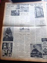Vatan Gazetesi - Turkish Newspaper - 16 Ağustos 1954 - barışın pürüzleri yazan Ahmet Emin Yalman Başmakale - Hint gönüllüleri bir Portekiz limanını işgal ettiler - cumhurbaşkanı Celal Bayar florya'da film yıldızı Douglas Fairbanks ile görüştü fotoğraf - Kilittaşı manevraları Bu ay sonunda başlıyor - Panayakapulu'da büyük tören yapıldı - Ağrı dağına çıkılıyor - yüzücü Murat Güler İngiltere kıyılarına yaklaştı Fotoğrafı - Apollo sirkinin bir aslanı terbiyeci Simoniç'i yaraladı - Bahar ve çiçek Bayramı dün bitti - Şehir Tiyatrosu ve konservatuvardaki çalışmalar - gençlik Tiyatrosu Almanya'dan döndü - Galata köprüsü sefere açıldı fotoğraf - Sadettin kaynak şubesinde protestolar oldu - General Ali Fuat Cebesoy'un siyasi hatıraları Yazı Dizisi - son asırda yapılan siyasi suikastler - Milli Piyango çekildi - cumhurbaşkanlığı Kupası yelken ve motor yarışları - hidrojen bombası dünyayı Pompei gibi yapacak - Nikaragua'da Komünist Partisi kanun dışı edildi - Türkiye'de kurulacak Migros teşkilatı