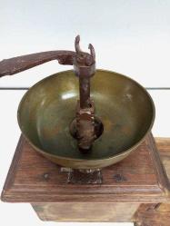 Antika Dönem Damgalı Osmanlı Kahve Değirmeni