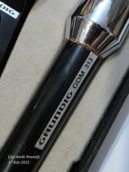 Vintage Grundig GDM 313 Mikrofon Kılıf ve Standlı - Almanya - 3 Uçlu Fiş Koleksiyonluk